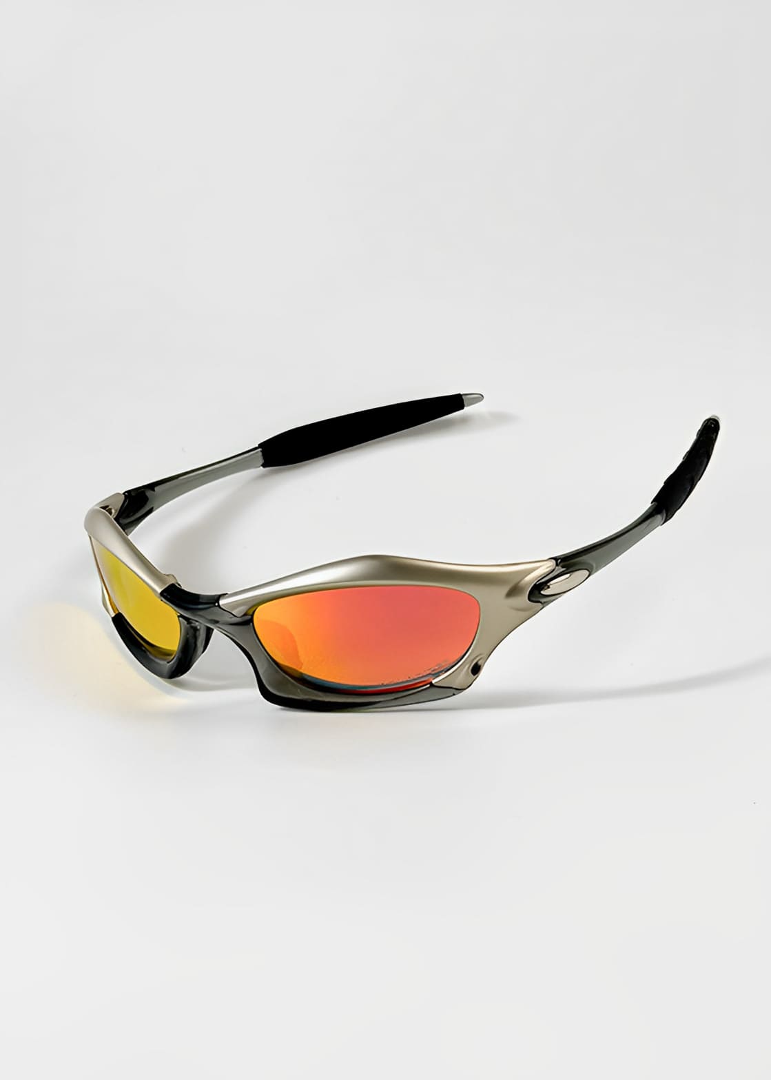 ARCHIVE - 01 SILVER EDITION